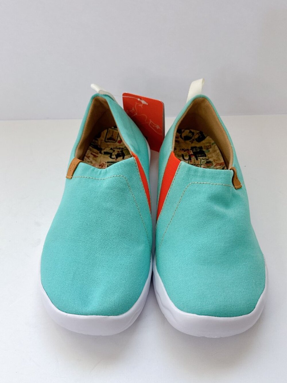 Women’s Size 8.5 UIN Toledo Turquoise Canvas Slip-On Shoes Casual Comfort Flats